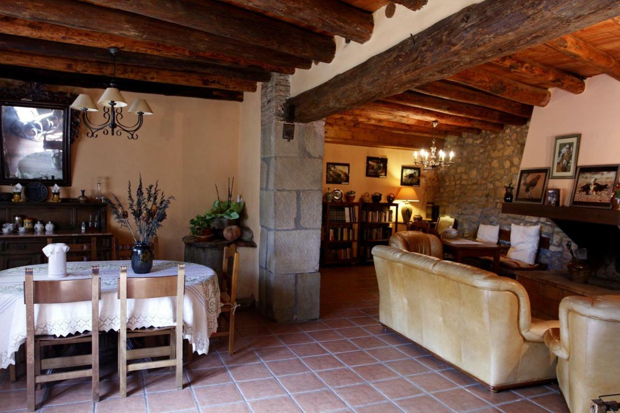 Arbaniés Casa Oliban 게스트하우스 외부 사진