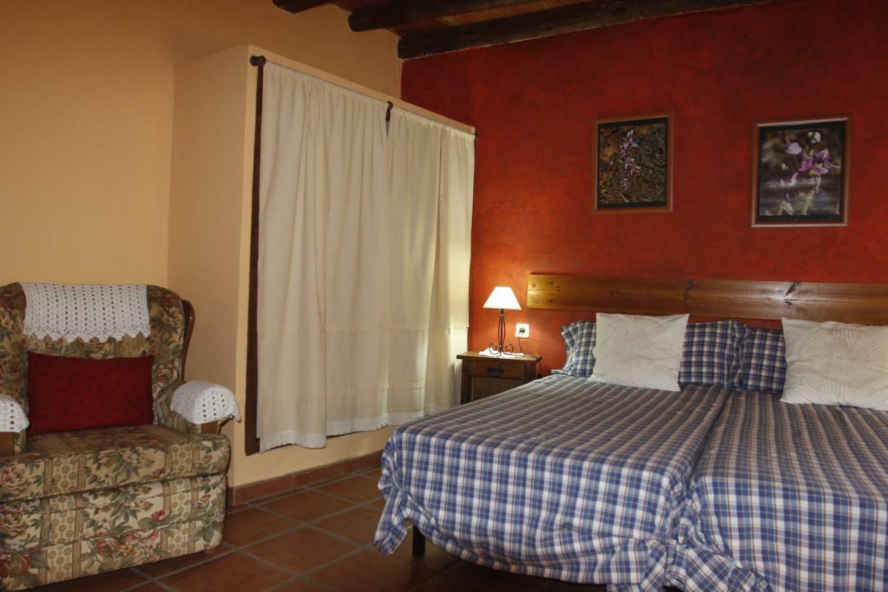 Arbaniés Casa Oliban 게스트하우스 외부 사진