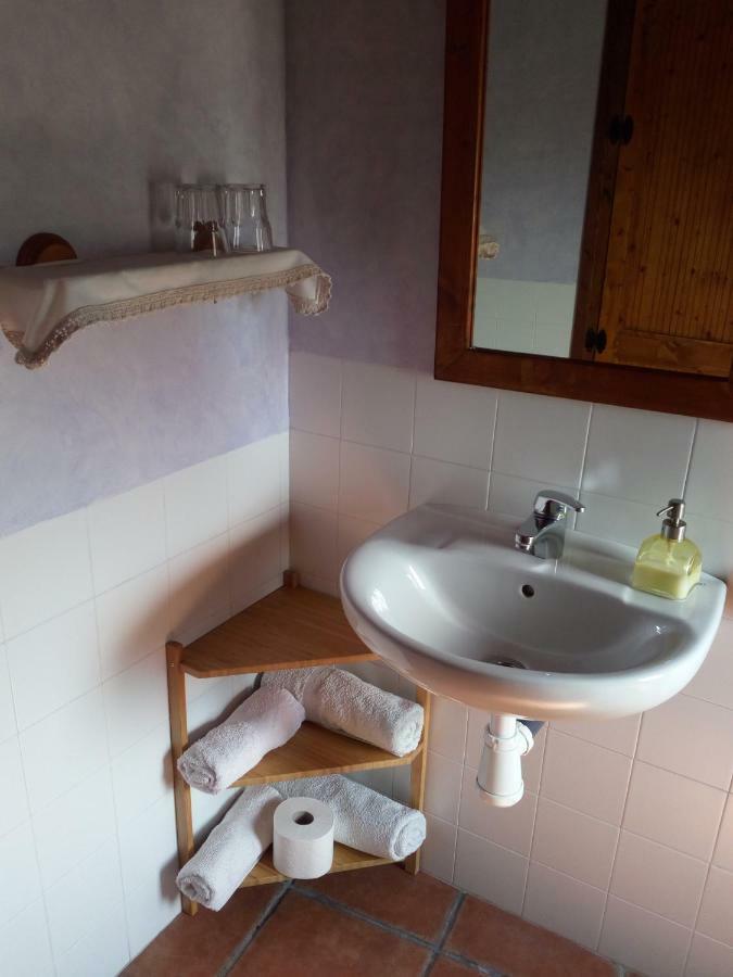 Arbaniés Casa Oliban 게스트하우스 외부 사진