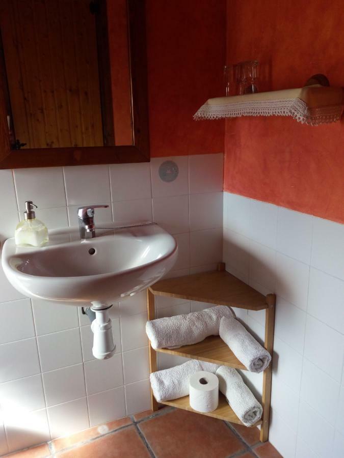 Arbaniés Casa Oliban 게스트하우스 외부 사진