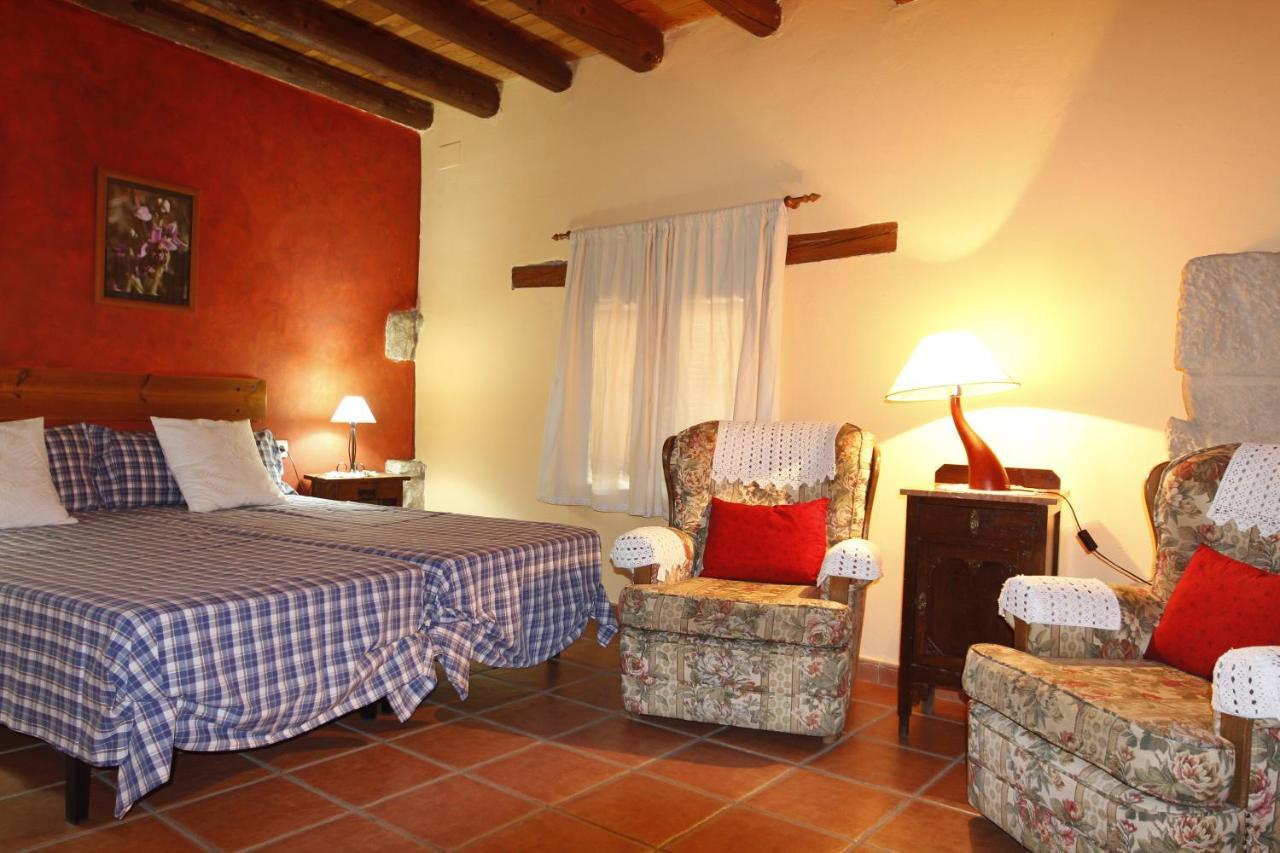 Arbaniés Casa Oliban 게스트하우스 외부 사진